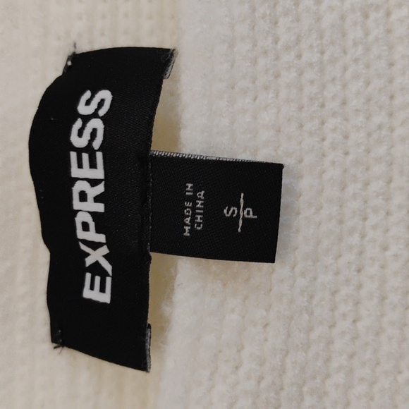 Express | White Bat-Wing Asymmetrical Knit Sweater | Women's S - Picture 4 of 5